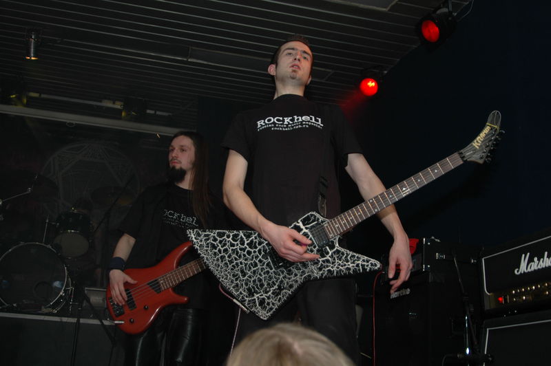 Фотографии -> Концерты -> Концерт в клубе Арктика (5 февраля 2006) ->  The Sevensins -> The Sevensins - 044