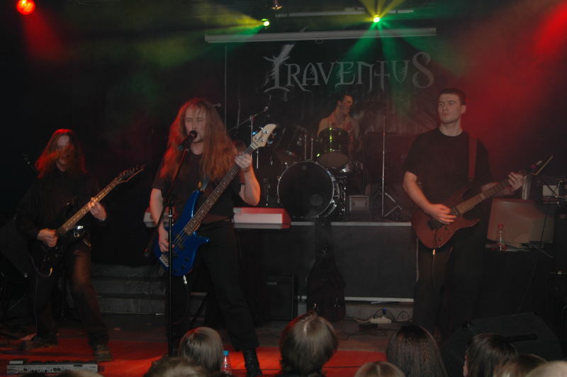Фотографии -> Концерты -> Концерт в клубе Арктика (5 февраля 2006) ->  Iraventus -> Iraventus - 014