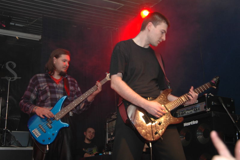 Фотографии -> Концерты -> Концерт в клубе Арктика (5 февраля 2006) ->  Iraventus -> Iraventus - 037