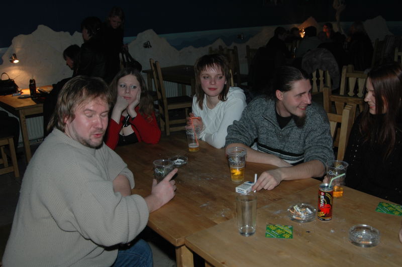 Фотографии -> Концерты -> Концерт в клубе Арктика (5 февраля 2006) ->  Люди на концерте -> Люди на концерте - 032