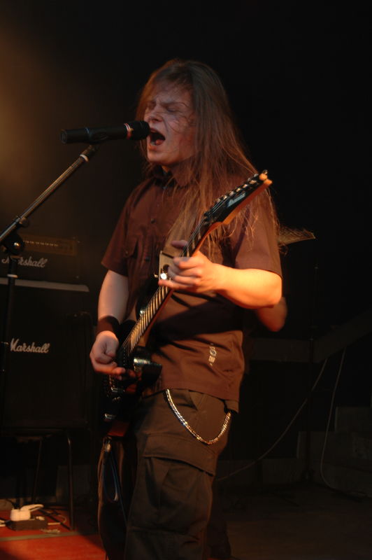 Фотографии -> Концерты -> Tattoo Metal Fest-4 в клубе Арктика (11 февраля 2006) ->  Buicide -> Buicide - 017
