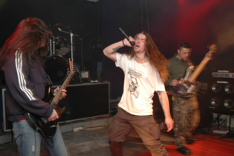Фотографии -> Концерты -> Tattoo Metal Fest-4 в клубе Арктика (11 февраля 2006) ->  Anal Nosorog -> Anal Nosorog - 003