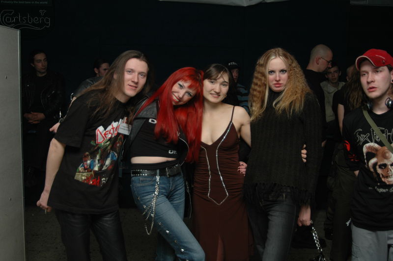 Фотографии -> Концерты -> Tattoo Metal Fest-4 в клубе Арктика (11 февраля 2006) ->  Люди на концерте -> Люди на концерте - 012