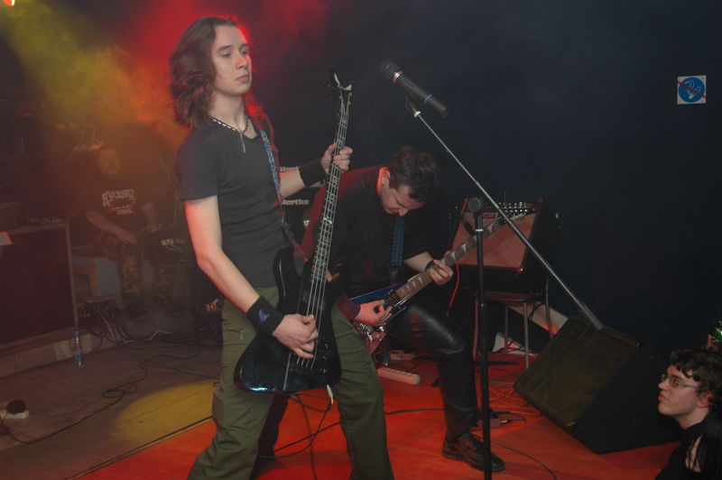 Фотографии -> Концерты -> Folk Metal Fest VIII в клубе Арктика (15 апреля 2006) ->  Svartby -> Svartby - 001