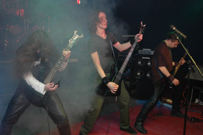 Фотографии -> Концерты -> Folk Metal Fest VIII в клубе Арктика (15 апреля 2006) ->  Svartby -> Svartby - 009
