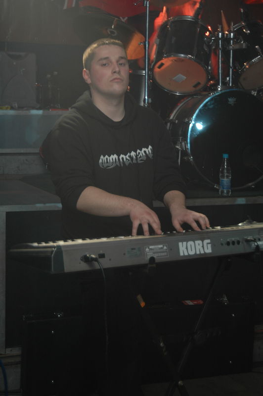 Фотографии -> Концерты -> Folk Metal Fest VIII в клубе Арктика (15 апреля 2006) ->  Nomans Land -> Nomans Land - 004