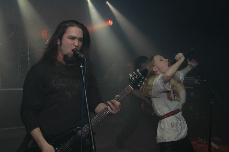 Фотографии -> Концерты -> Folk Metal Fest VIII в клубе Арктика (15 апреля 2006) ->  Аркона -> Аркона - 001