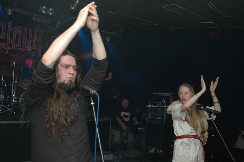Фотографии -> Концерты -> Folk Metal Fest VIII в клубе Арктика (15 апреля 2006) ->  Аркона -> Аркона - 033