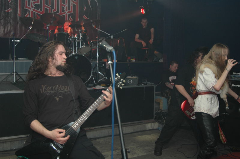 Фотографии -> Концерты -> Folk Metal Fest VIII в клубе Арктика (15 апреля 2006) ->  Аркона -> Аркона - 039