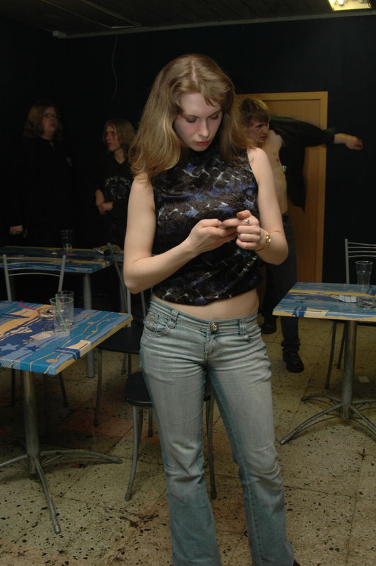 Фотографии -> Концерты -> Folk Metal Fest VIII в клубе Арктика (15 апреля 2006) ->  Люди на концерте -> Люди на концерте - 010