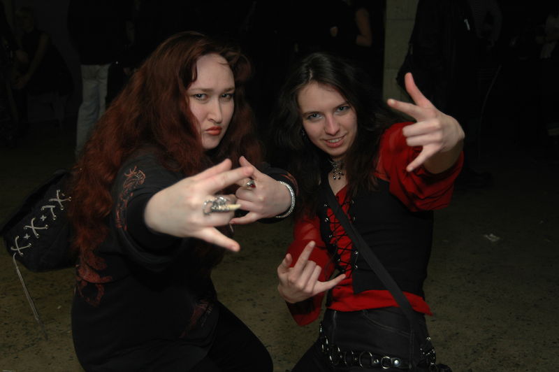 Фотографии -> Концерты -> Folk Metal Fest VIII в клубе Арктика (15 апреля 2006) ->  Люди на концерте -> Люди на концерте - 011