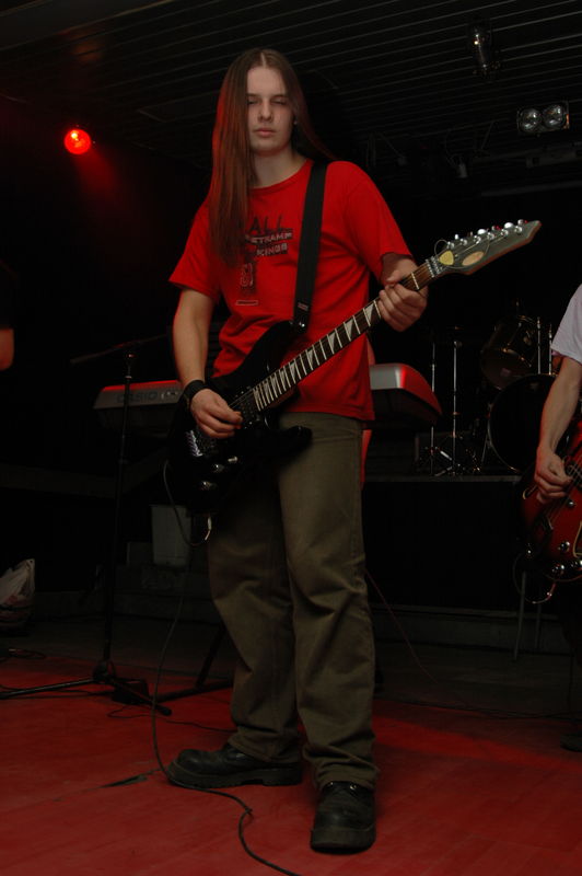 Фотографии -> Концерты -> День рождения группы TarakaN в клубе Арктика (16 апреля 2006) ->  Слеза Огня -> Слеза Огня - 004