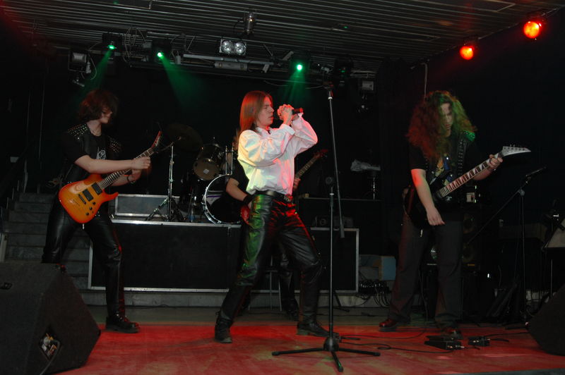 Фотографии -> Концерты -> День рождения группы TarakaN в клубе Арктика (16 апреля 2006) ->  Орион -> Орион - 011