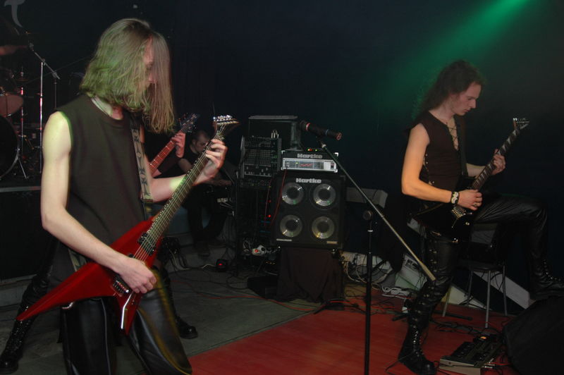 Фотографии -> Концерты -> День рождения группы TarakaN в клубе Арктика (16 апреля 2006) ->  Orient Evil -> Orient Evil - 013