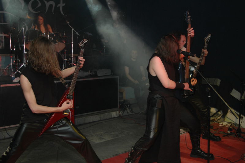 Фотографии -> Концерты -> День рождения группы TarakaN в клубе Арктика (16 апреля 2006) ->  Orient Evil -> Orient Evil - 017