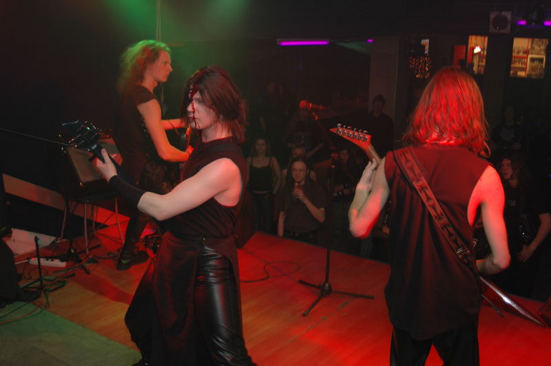 Фотографии -> Концерты -> День рождения группы TarakaN в клубе Арктика (16 апреля 2006) ->  Orient Evil -> Orient Evil - 021