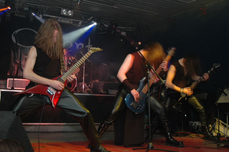 Фотографии -> Концерты -> День рождения группы TarakaN в клубе Арктика (16 апреля 2006) ->  Orient Evil -> Orient Evil - 033