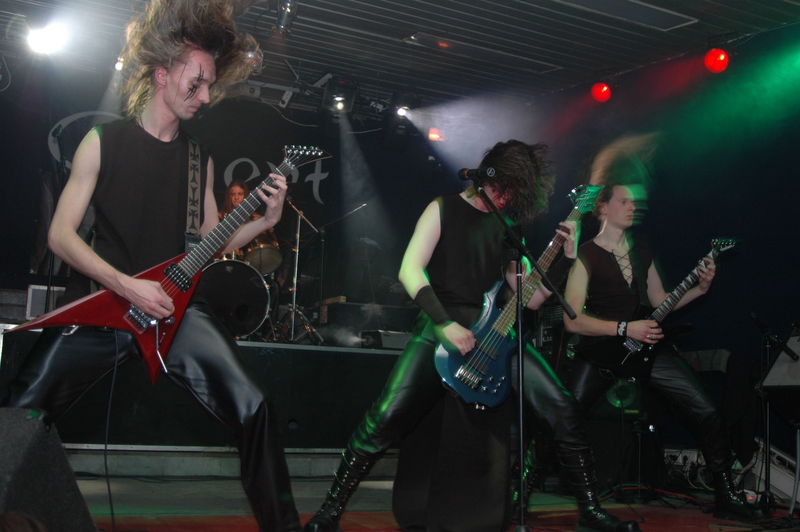 Фотографии -> Концерты -> День рождения группы TarakaN в клубе Арктика (16 апреля 2006) ->  Orient Evil -> Orient Evil - 034