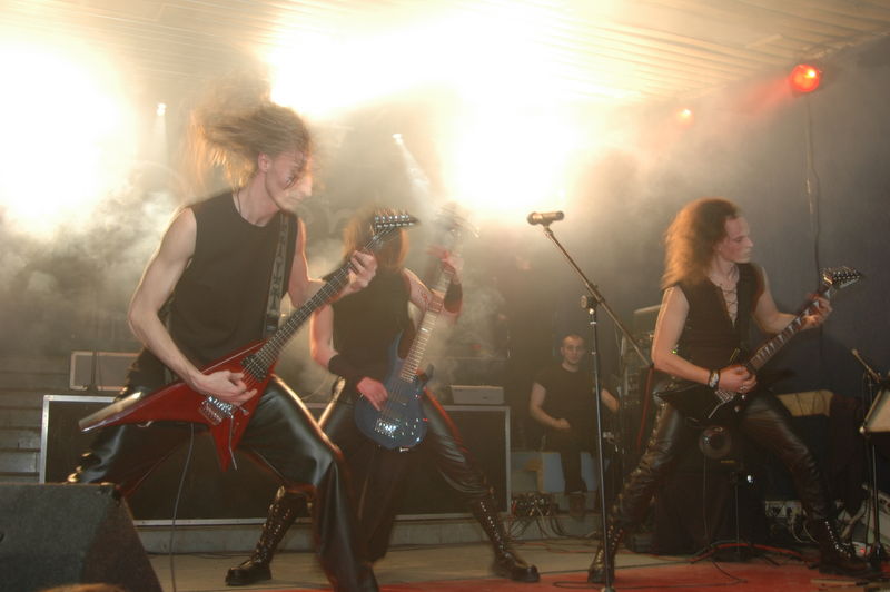 Фотографии -> Концерты -> День рождения группы TarakaN в клубе Арктика (16 апреля 2006) ->  Orient Evil -> Orient Evil - 035
