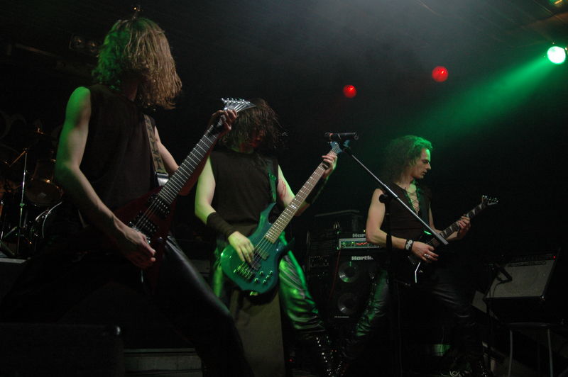 Фотографии -> Концерты -> День рождения группы TarakaN в клубе Арктика (16 апреля 2006) ->  Orient Evil -> Orient Evil - 045