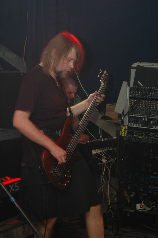 Фотографии -> Концерты -> Alkonost в клубе Арктика (28 апреля 2006) ->  Wolfsangel -> Wolfsangel - 009