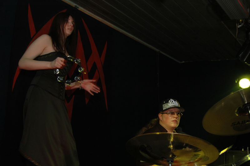 Фотографии -> Концерты -> Alkonost в клубе Арктика (28 апреля 2006) ->  Wolfsangel -> Wolfsangel - 028