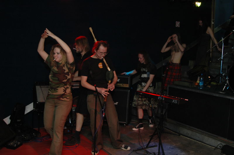 Фотографии -> Концерты -> Alkonost в клубе Арктика (28 апреля 2006) ->  Wolfsangel -> Wolfsangel - 046