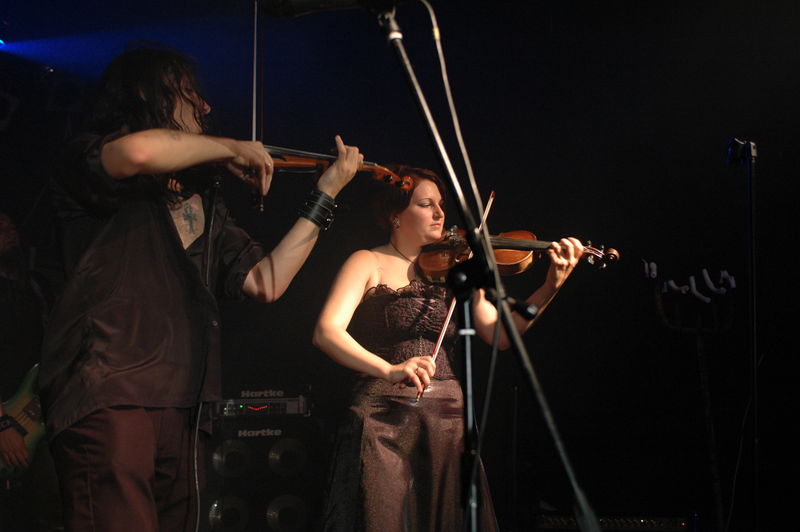 Фотографии -> Концерты -> Презентация альбома Sacrament в клубе Арктика (9 сентября 2006) ->  Dominia -> Dominia - 028