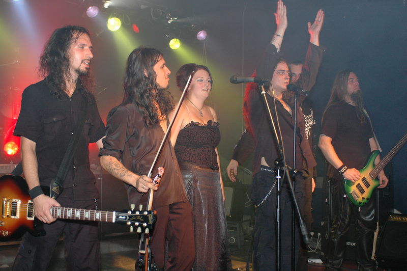 Фотографии -> Концерты -> Презентация альбома Sacrament в клубе Арктика (9 сентября 2006) ->  Dominia -> Dominia - 040