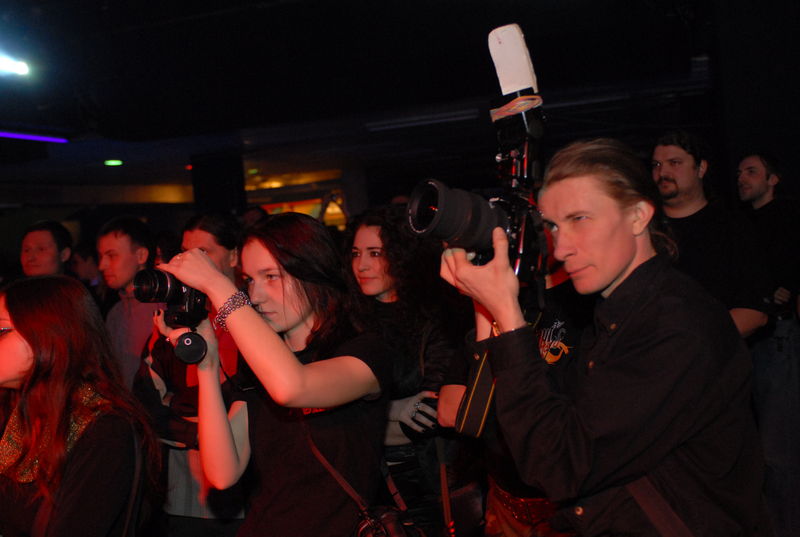Фотографии -> Концерты -> День рождения передачи "Сумерки Богов" в клубе Арктика (31 марта 2007) ->  Люди на концерте -> Люди на концерте - 001