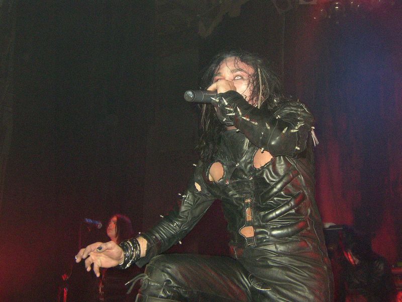 Фотографии -> Концерты ->  Cradle Of Filth в ЛДМ (14 марта 2003) -> Cradle Of Filth в ЛДМ (14 марта 2003) - 016