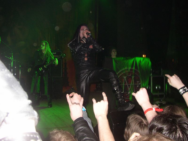 Фотографии -> Концерты ->  Cradle Of Filth в ЛДМ (14 марта 2003) -> Cradle Of Filth в ЛДМ (14 марта 2003) - 004