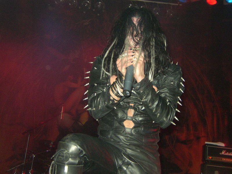 Фотографии -> Концерты ->  Cradle Of Filth в ЛДМ (14 марта 2003) -> Cradle Of Filth в ЛДМ (14 марта 2003) - 017