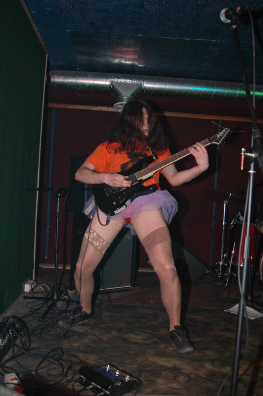 Фотографии -> Концерты -> Концерт в клубе Легенда (10 марта 2006) ->  Engorged Vaginal Abyss -> Engorged Vaginal Abyss - 003