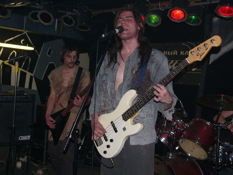 Фотографии -> Концерты -> Вальпургиева ночь в клубе Орландина (30 апреля / 1 мая 2004) ->  T.H.O.R.N.S. -> T.H.O.R.N.S. - 001
