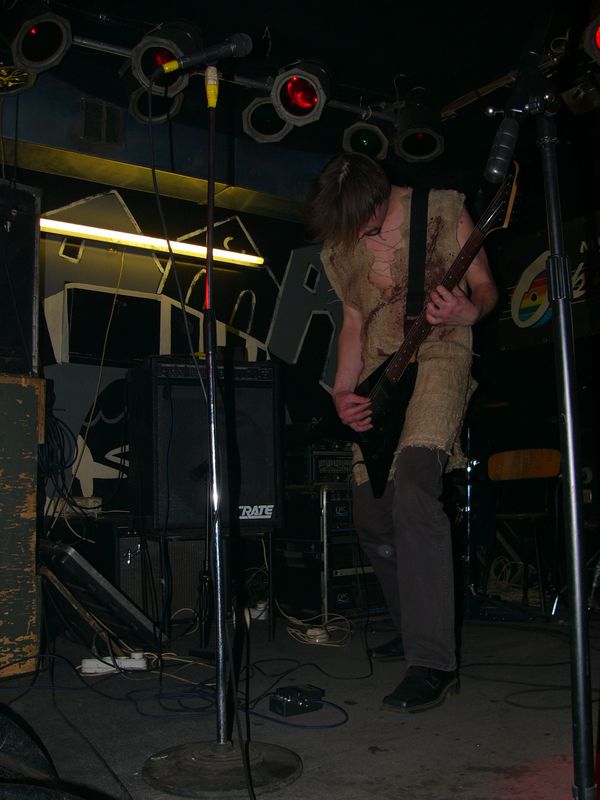 Фотографии -> Концерты -> Вальпургиева ночь в клубе Орландина (30 апреля / 1 мая 2004) ->  T.H.O.R.N.S. -> T.H.O.R.N.S. - 013