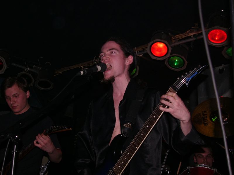 Фотографии -> Концерты -> Вальпургиева ночь в клубе Орландина (30 апреля / 1 мая 2004) ->  Antisacrum -> Antisacrum - 002