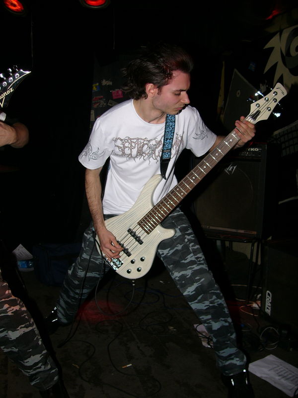 Фотографии -> Концерты -> Концерт в клубе Орландина (25 декабря 2004) ->  Murk Exorbitance -> Murk Exorbitance - 003