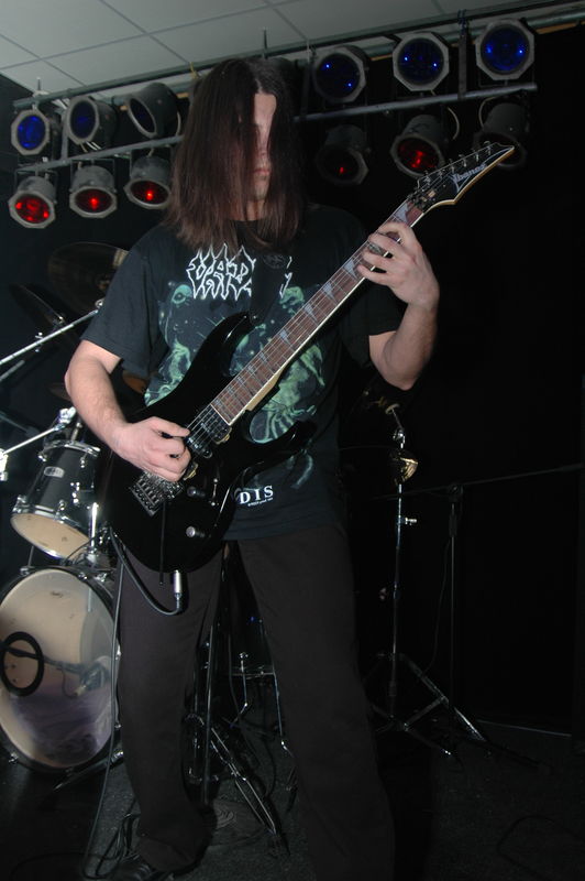 Фотографии -> Концерты -> Orlandina Metal Blast: День второй (22 апреля 2006) ->  Antisacrum -> Antisacrum - 005