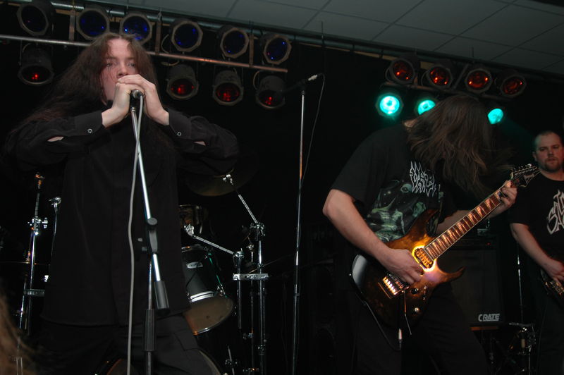 Фотографии -> Концерты -> Orlandina Metal Blast: День второй (22 апреля 2006) ->  Antisacrum -> Antisacrum - 020