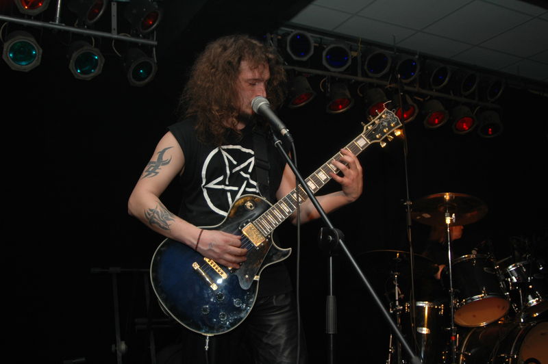 Фотографии -> Концерты -> Orlandina Metal Blast: День второй (22 апреля 2006) ->  Fatal -> Fatal - 015