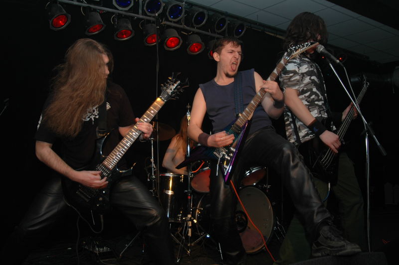 Фотографии -> Концерты -> Orlandina Metal Blast: День второй (22 апреля 2006) ->  Svartby -> Svartby - 007