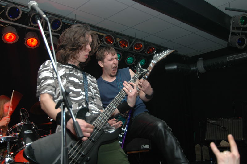 Фотографии -> Концерты -> Orlandina Metal Blast: День второй (22 апреля 2006) ->  Svartby -> Svartby - 010