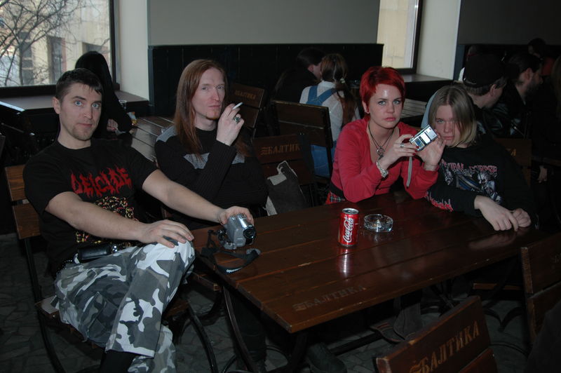 Фотографии -> Концерты -> Orlandina Metal Blast: День второй (22 апреля 2006) ->  Люди на концерте -> Люди на концерте - 001