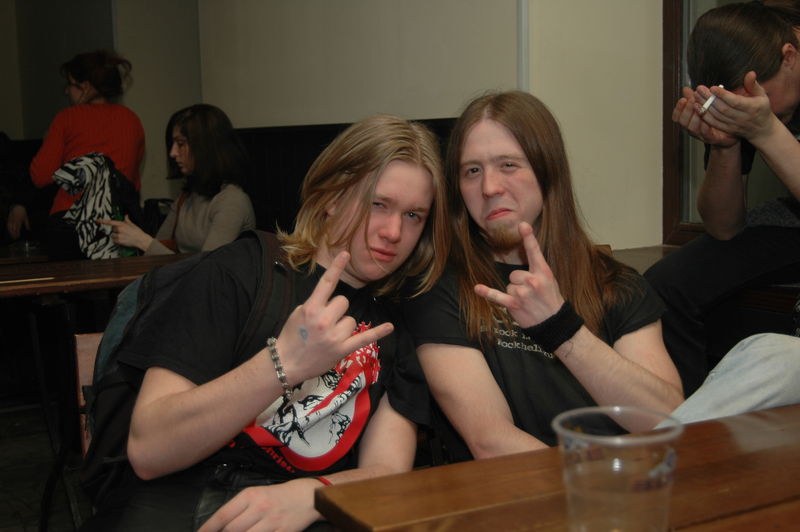 Фотографии -> Концерты -> Orlandina Metal Blast: День второй (22 апреля 2006) ->  Люди на концерте -> Люди на концерте - 034