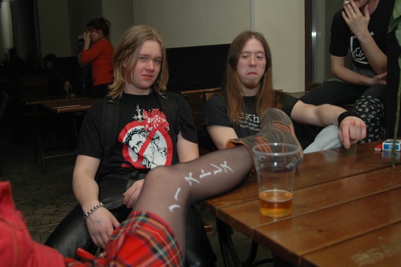 Фотографии -> Концерты -> Orlandina Metal Blast: День второй (22 апреля 2006) ->  Люди на концерте -> Люди на концерте - 035