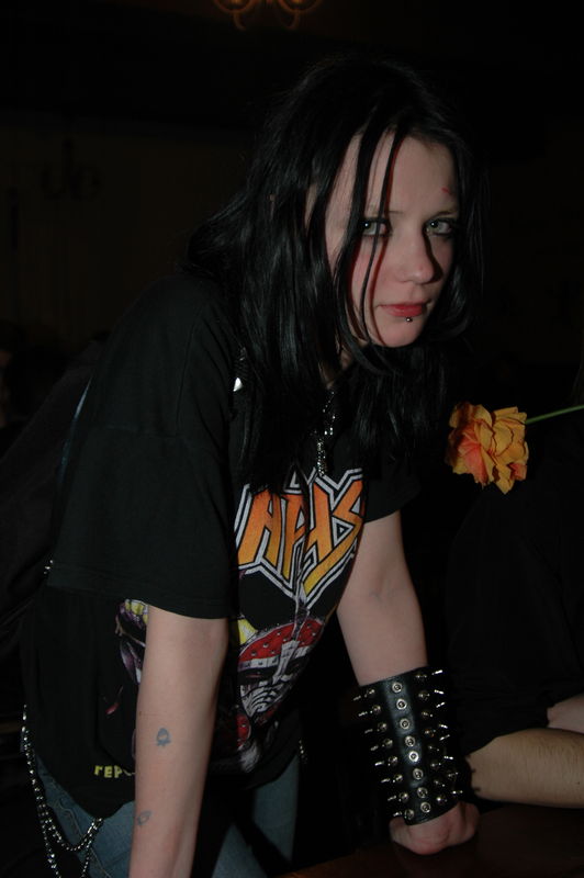 Фотографии -> Концерты -> Orlandina Metal Blast: День второй (22 апреля 2006) ->  Люди на концерте -> Люди на концерте - 048
