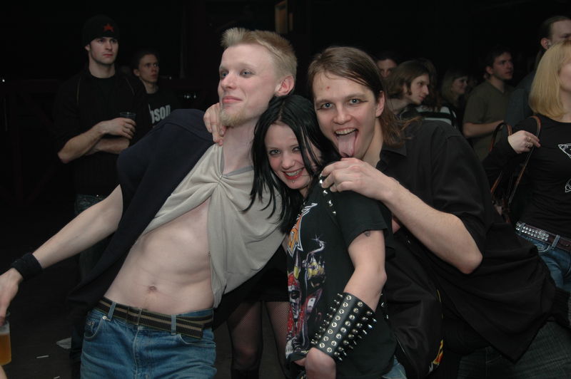 Фотографии -> Концерты -> Orlandina Metal Blast: День второй (22 апреля 2006) ->  Люди на концерте -> Люди на концерте - 066