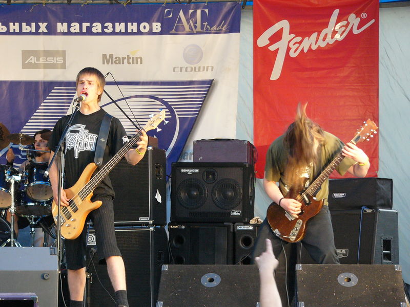 Фотографии -> Концерты -> Rock Palace Open Air в Пушкине (24 июля 2005) ->  Respleep -> Respleep - 002