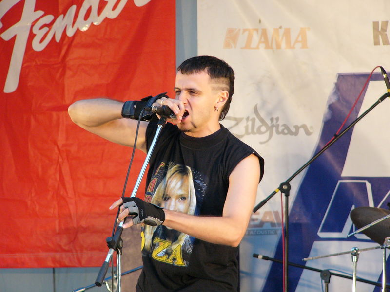 Фотографии -> Концерты -> Rock Palace Open Air в Пушкине (24 июля 2005) ->  Boney NeM -> Boney NeM - 007